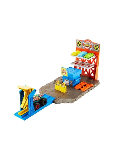 Hot Wheels Monster Trucks Patlama İstasyonu Oyun Seti